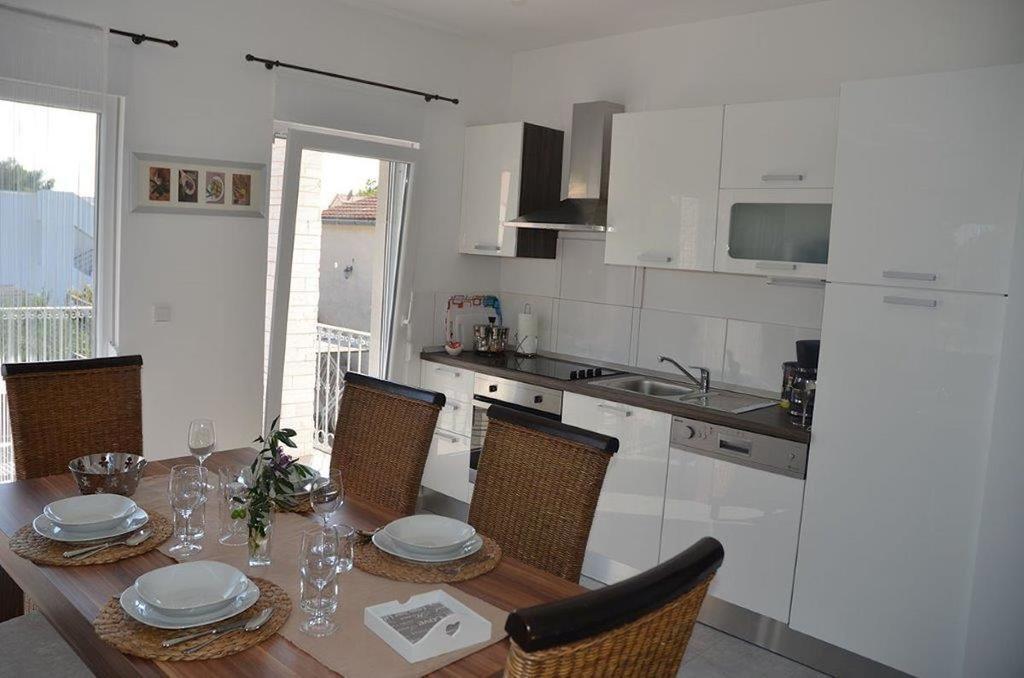 Apartments Villa Marina Vodice Phòng bức ảnh